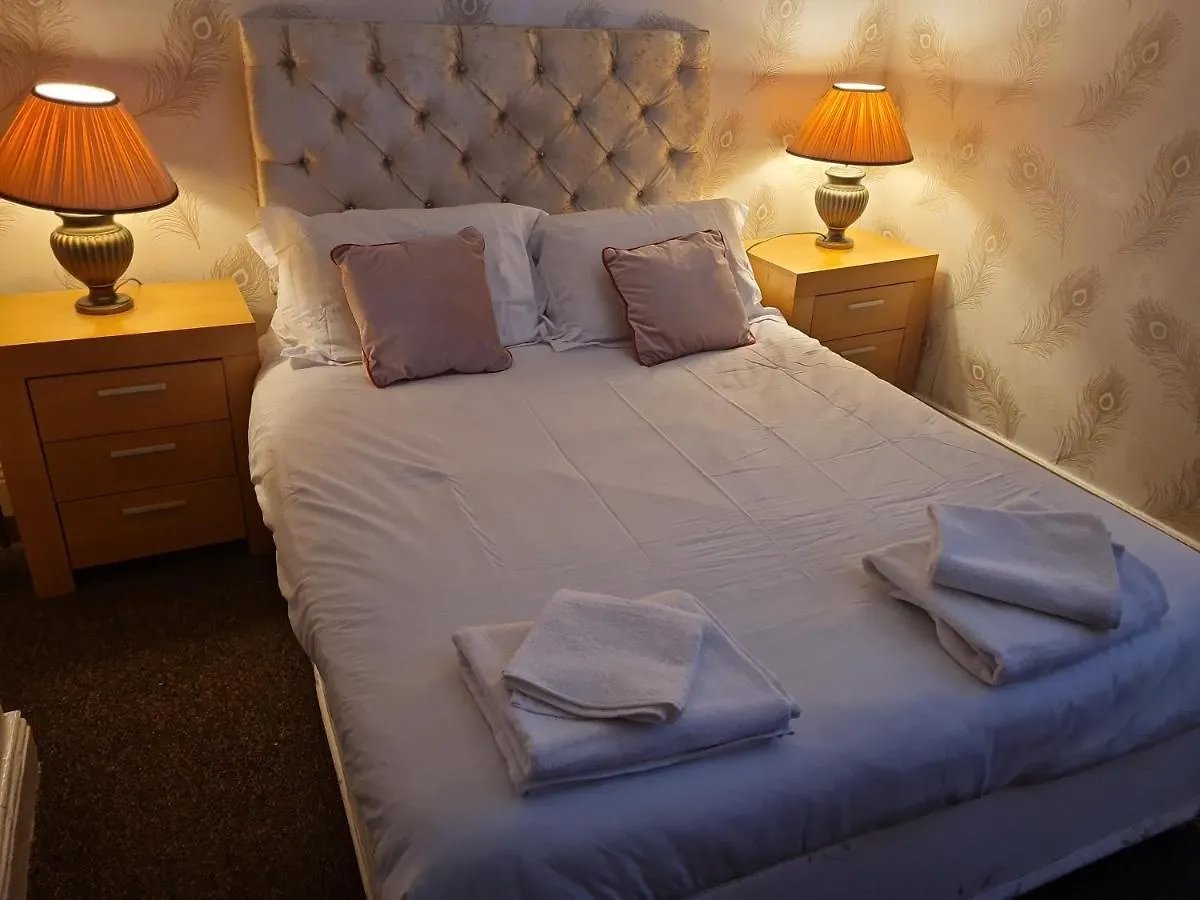 Cheerful 4-Bedroom Holiday Home Close To The Sea Blackpool United Kingdom